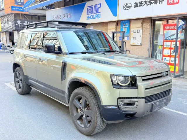 Фотография автомобиля — Land Rover Defender