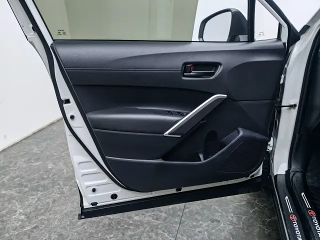 Toyota Frontlander — Фото автомобиля 19