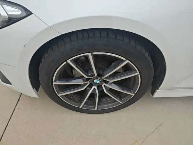 BMW 3 Series — Фото автомобиля 22