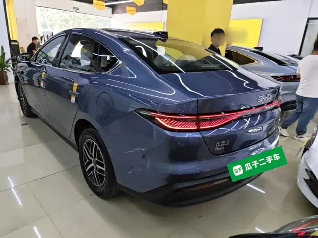 BYD Seal 05 DM-i — Фото автомобиля 4