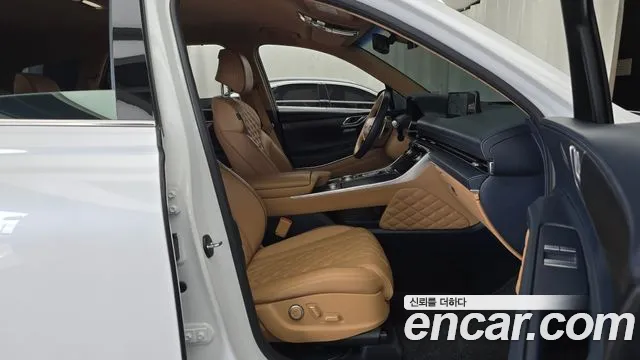 Genesis GV80 2.5T Бензин AWD — Фото автомобиля 24