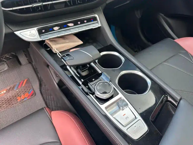 Changan Eado — Фото автомобиля 18