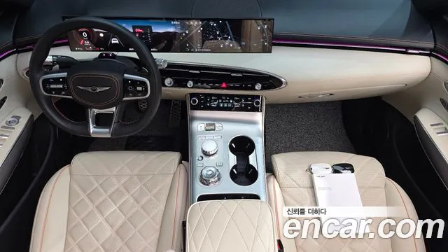 Genesis GV70 — Фото автомобиля 10