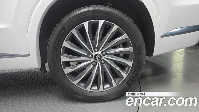 Hyundai Palisade The New Palisade Бензин 3.8 4WD — Фото автомобиля 17
