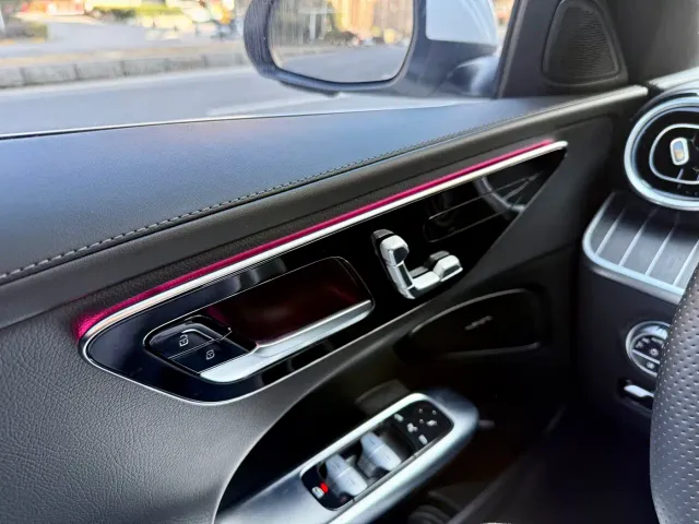 Mercedes-Benz C-Class — Фото автомобиля 7