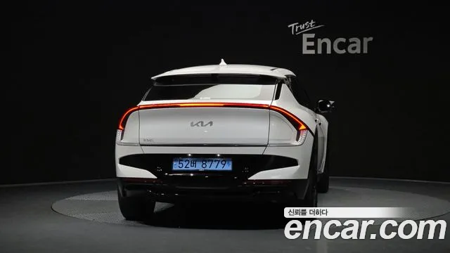 Kia EV6 — Фото автомобиля 4