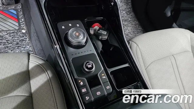 Kia Sorento — Фото автомобиля 8