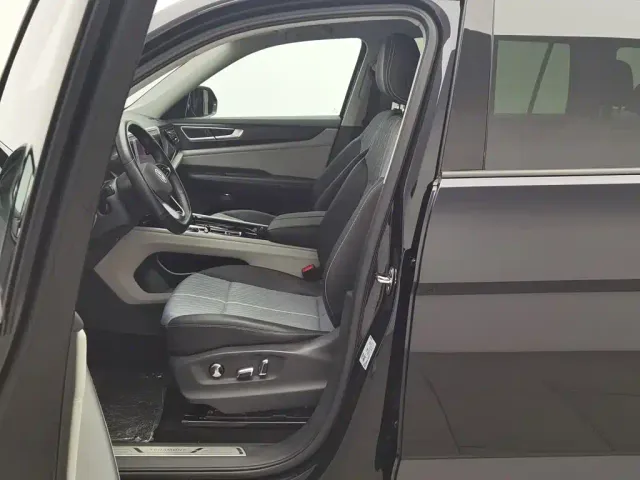 Volkswagen Teramont — Фото автомобиля 10