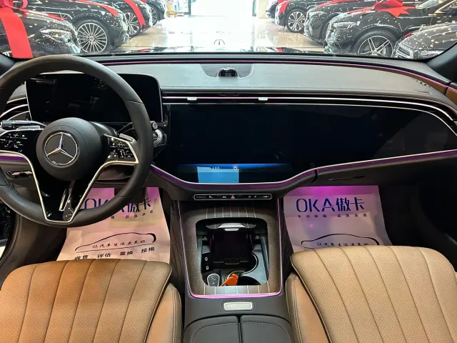 Mercedes-Benz E-Class — Фото автомобиля 9