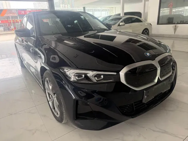 BMW i3 — Фото автомобиля 3