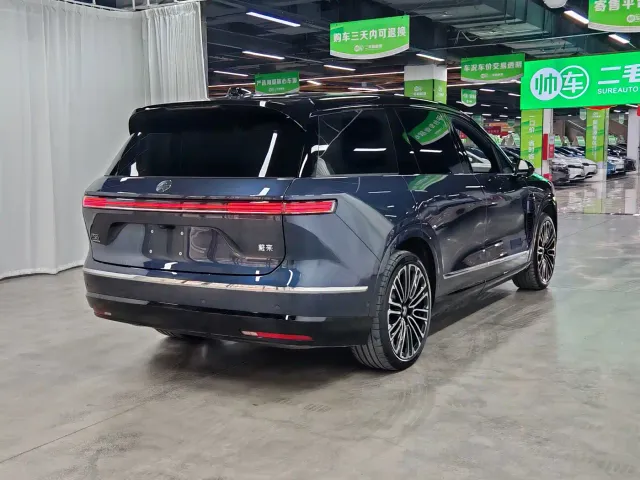 Nio ES8 — Фото автомобиля 6