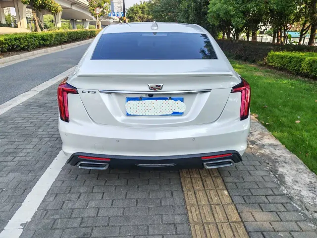 Cadillac CT5 — Фото автомобиля 4