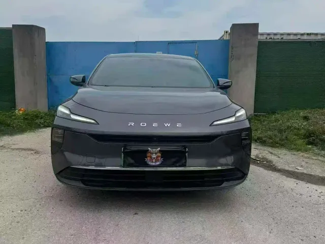 Roewe D6 — Фото автомобиля 2