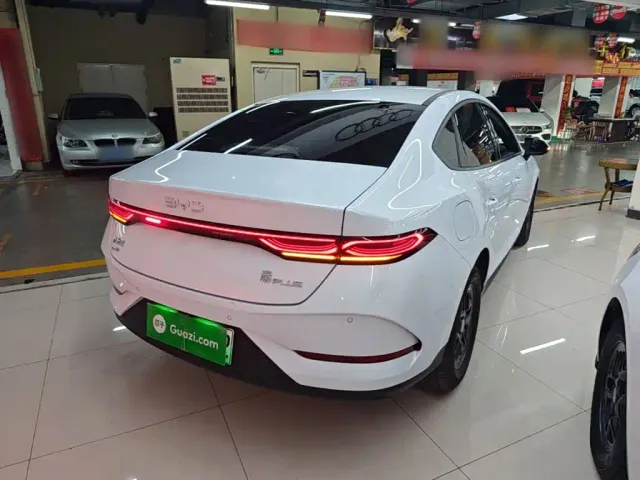 BYD Qin PLUS — Фото автомобиля 6