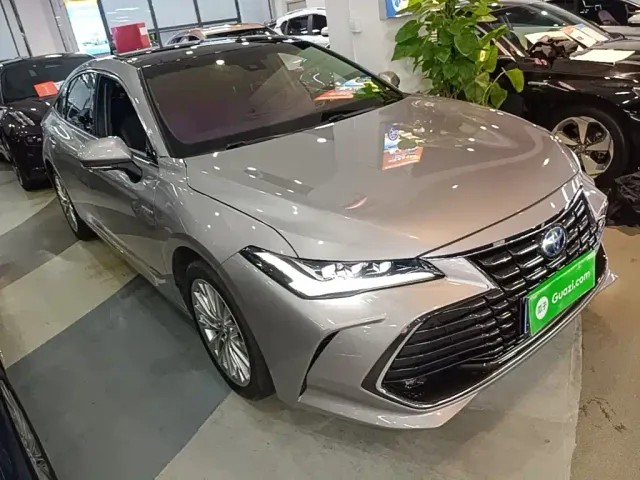 Toyota Avalon — Фото автомобиля 21