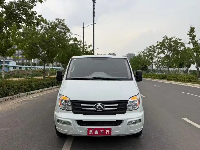Maxus Xintu V80 — Фото автомобиля 2