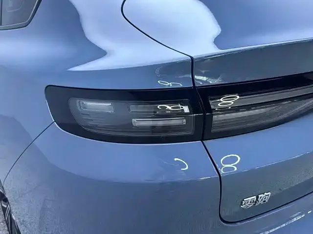 Leapmotor Leapmotor B01 2026 550 LiDAR Edition — Фото автомобиля 8