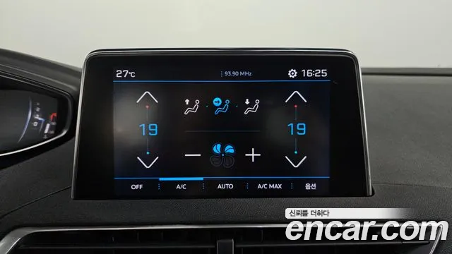 Peugeot 3008 — Фото автомобиля 17