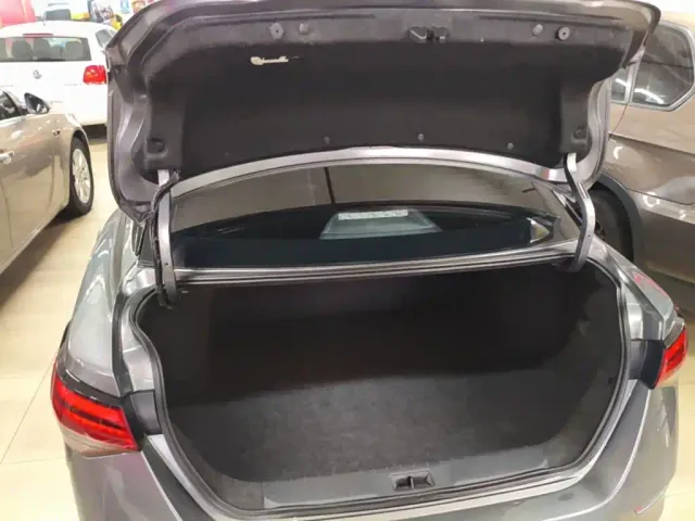 Nissan Sylphy — Фото автомобиля 18