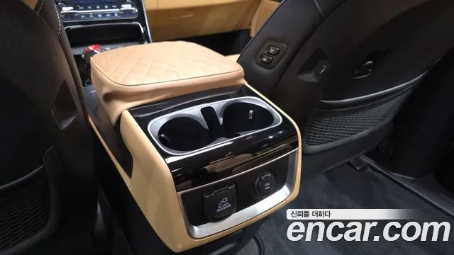 Kia Canival Carnival 4 поколение Бензин 7 мест Signature — Фото автомобиля 16