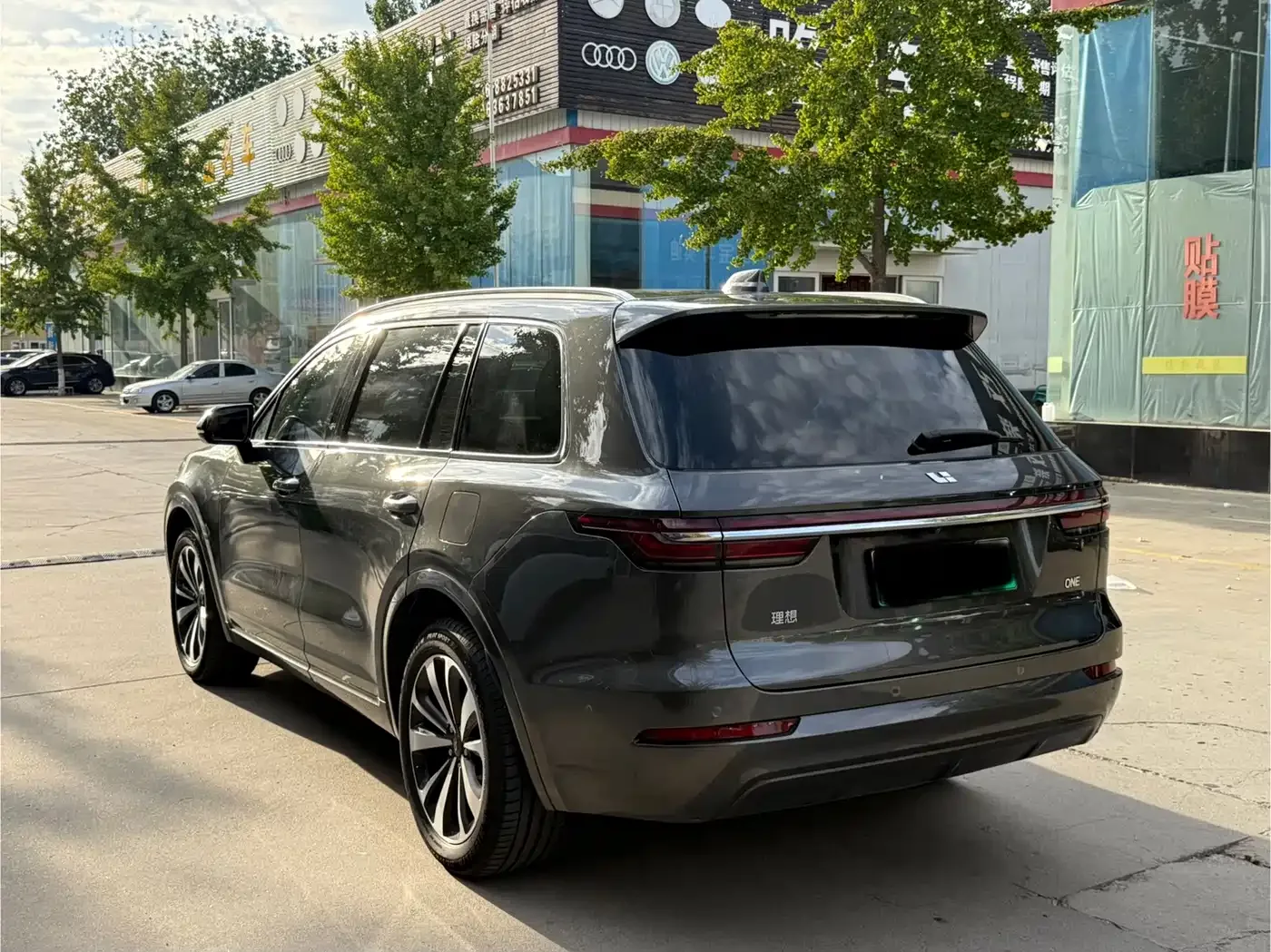 Li Auto Li ONE 2021 Extended Range 6-Seater — Фото автомобиля 7