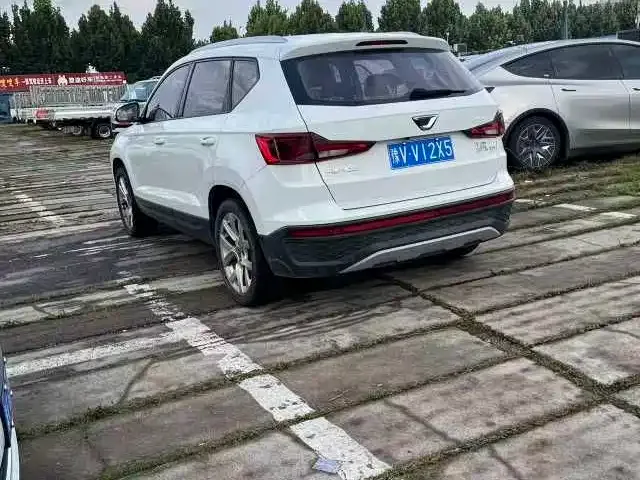 Jetta VS5 — Фото автомобиля 8