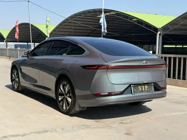 Changan Qiyuan A07 — Фото автомобиля 4