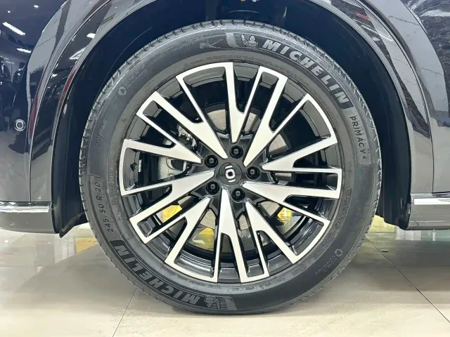 Changan Qiyuan Q07 — Фото автомобиля 22
