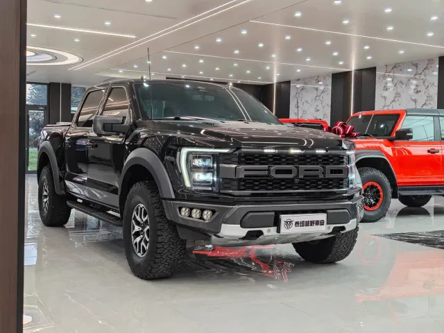 Фотография автомобиля — Ford F-150 Raptor