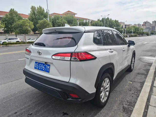 Toyota Frontlander — Фото автомобиля 8