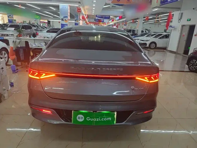 BYD Qin PLUS — Фото автомобиля 5
