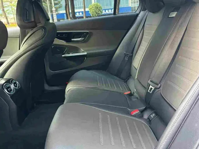 Mercedes-Benz C-Class — Фото автомобиля 10