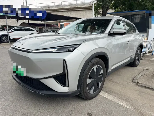 Фотография автомобиля — Dongfeng Fengshen L7