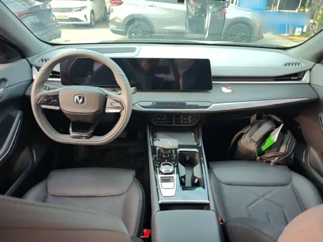 Changan Raeton Plus — Фото автомобиля 9