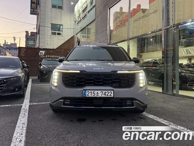 Kia Carnival 4th Gen — Фото автомобиля 4