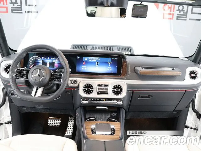 Mercedes-Benz G-Class — Фото автомобиля 14