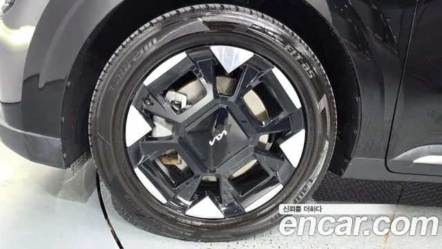 Kia Carnival 4th Gen — Фото автомобиля 5
