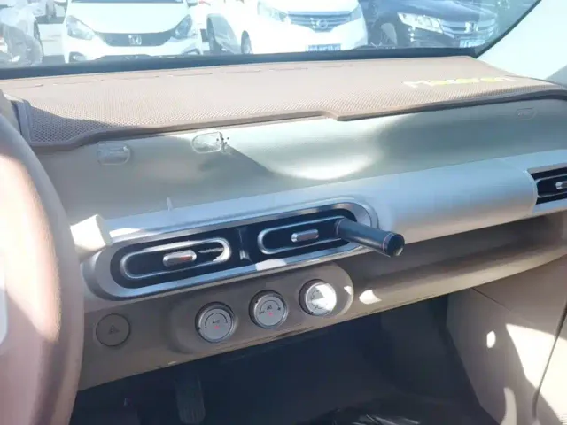 Wuling Hongguang Mini EV — Фото автомобиля 12