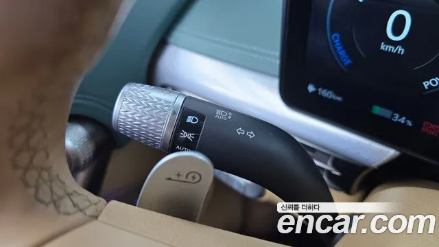 Genesis GV60 — Фото автомобиля 29