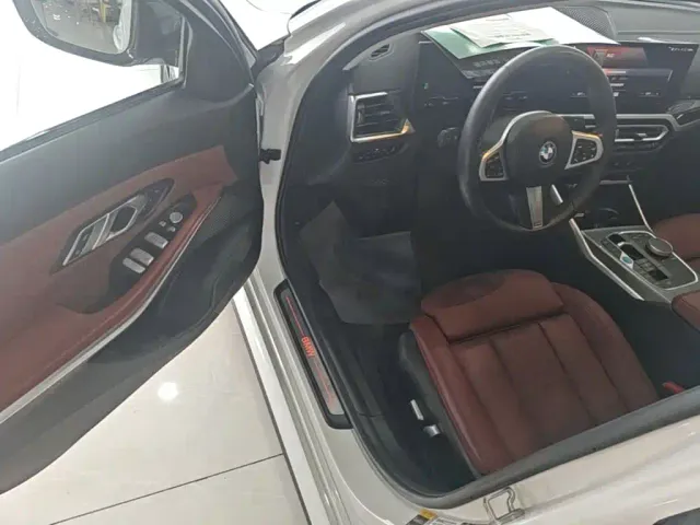 BMW i3 — Фото автомобиля 15