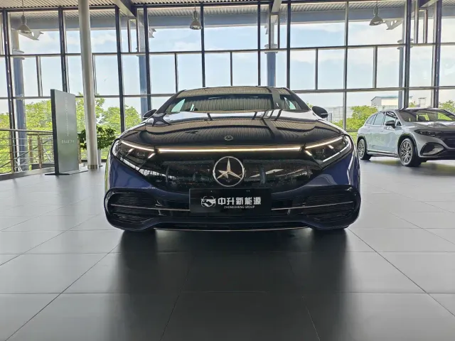 Mercedes-Benz EQS — Фото автомобиля 2