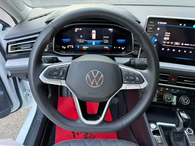 Volkswagen Sagitar — Фото автомобиля 7