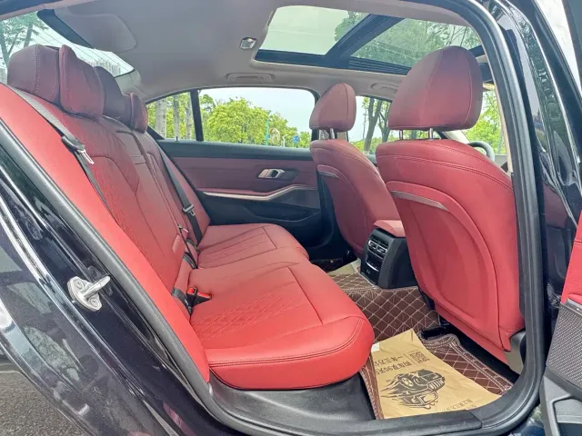 BMW 3 Series — Фото автомобиля 7