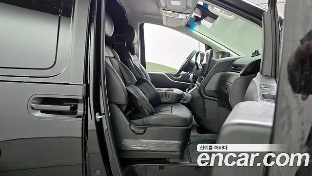 Hyundai Staria Staria Карго 3 места — Фото автомобиля 10