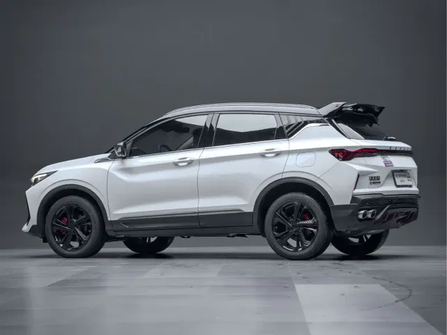 Geely Binyue — Фото автомобиля 7