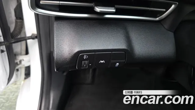 Hyundai AVANTE Avante (CN7) — Фото автомобиля 19