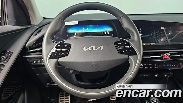 Kia Niro The All New — Фото автомобиля 20