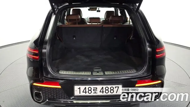 Genesis GV70 — Фото автомобиля 20