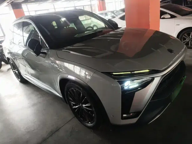 Nio ES8 — Фото автомобиля 3