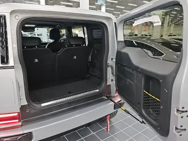 iCAR V23 — Фото автомобиля 18